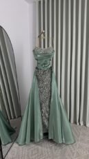 فستان سهرة خرز وكريستال وخامة كرنكر