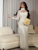 فستان سهرة طوق مع اكمام بخامة كردانة وبطانة تفتة